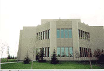 mount-royal-college2